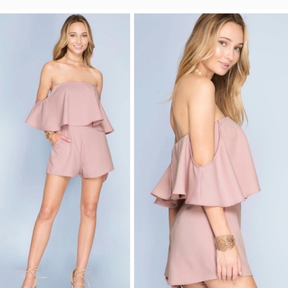 Off The Shoulder Ruffle Romper With Pockets